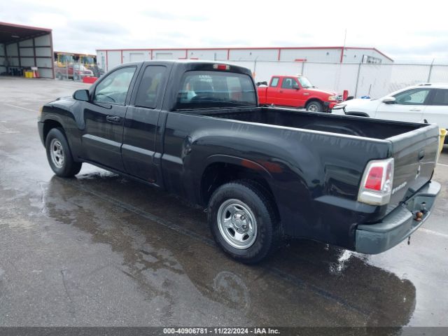 2007 MITSUBISHI RAIDER 1Z7HC22K87S174261 Photo 2
