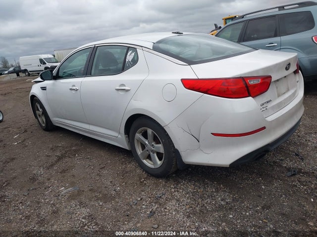 KIA Optima Lx 2015 KNAGM4A75F5575841 Image 3