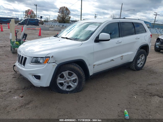 Jeep Grand Cherokee Laredo 2015 1C4RJFAG0FC758432 Image 2
