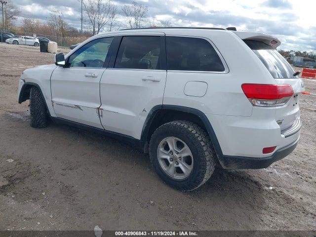 Jeep Grand Cherokee Laredo 2015 1C4RJFAG0FC758432 Image 3