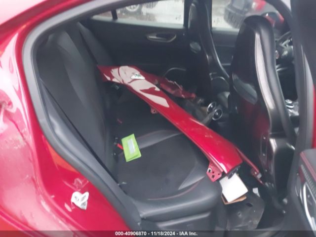 ZARFAEAV5H7562662 Alfa Romeo Giulia Quadrifoglio Rwd