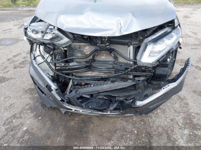 5N1AT2MT7LC701273 Nissan Rogue Sl Fwd