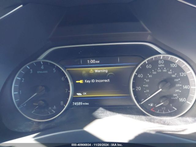 5N1AZ2MGXFN264685 Nissan MURANO S