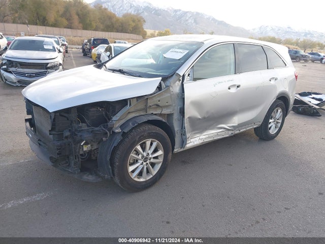 KIA Sorento 3.3l Lx 2019 5XYPGDA50KG471641 Image 2