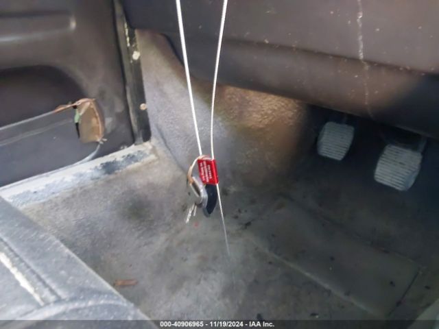 1990 SAAB 900 YS3AL75L3L7004636 Photo 10