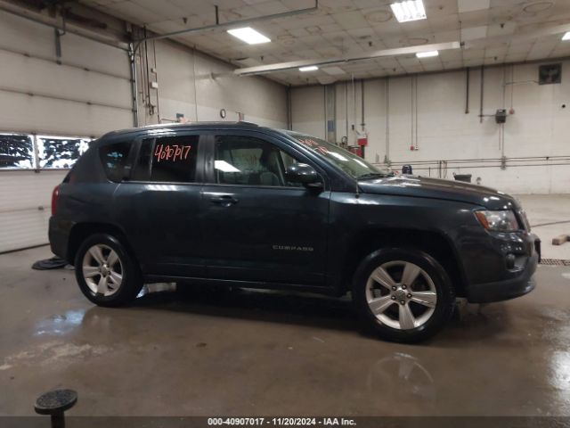 1C4NJDEB2ED741304 Jeep Compass Latitude
