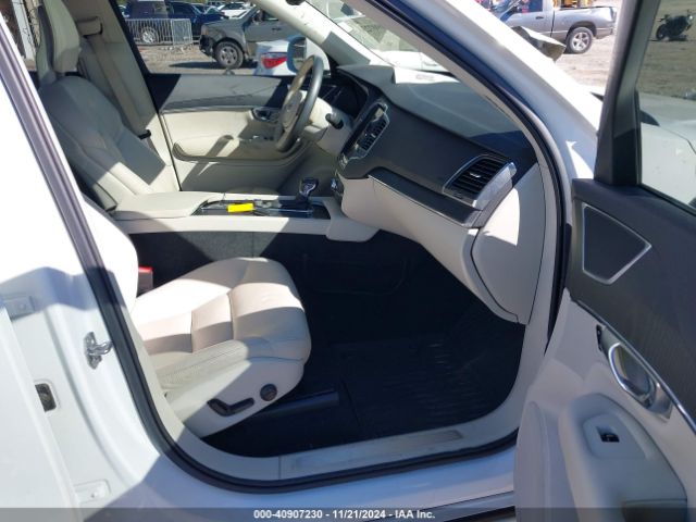 YV4102CK4L1540105 Volvo Xc90 T5 Momentum 7 Passenger