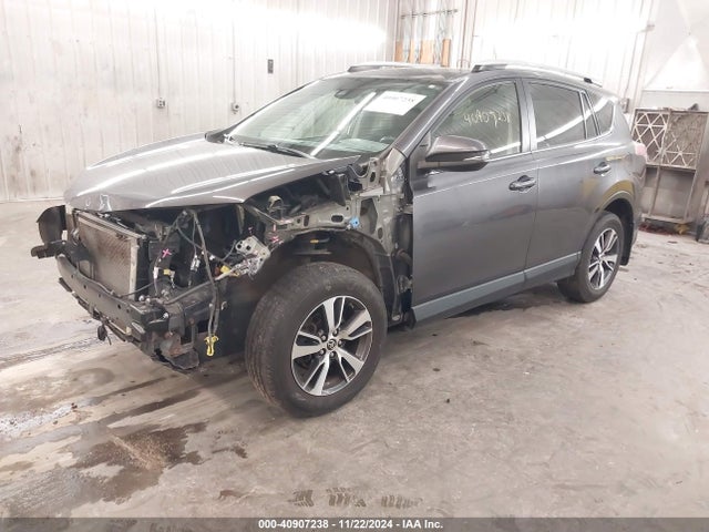 JTMRFREVXHJ119551 Toyota Rav4 Xle