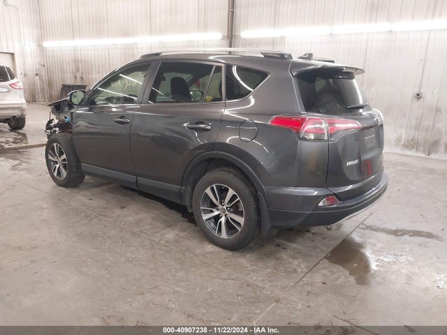 JTMRFREVXHJ119551 Toyota Rav4 Xle