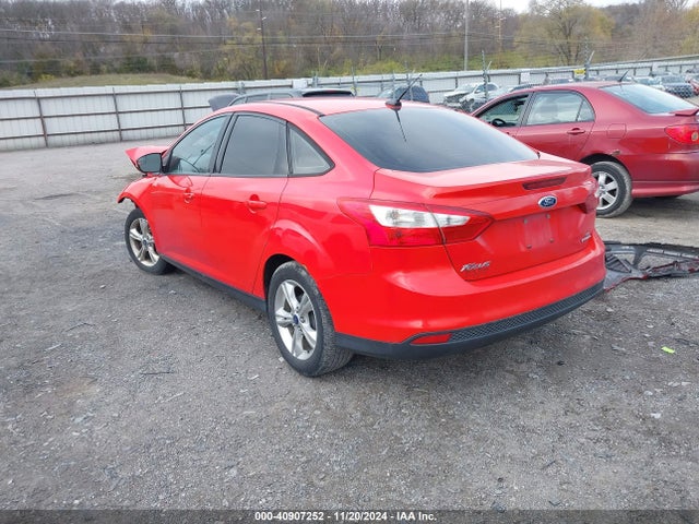 Ford FOCUS SE 2014 1FADP3F28EL181321 Image 3