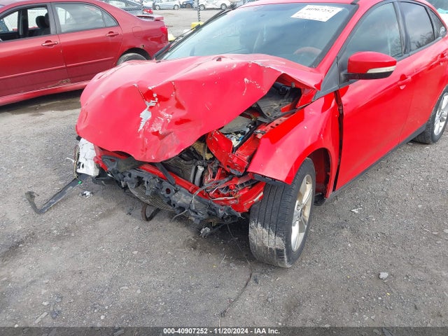 Ford FOCUS SE 2014 1FADP3F28EL181321 Image 6