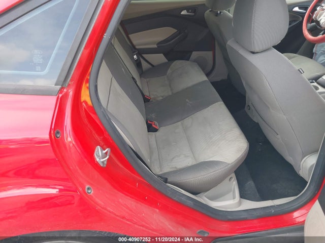 Ford FOCUS SE 2014 1FADP3F28EL181321 Image 8
