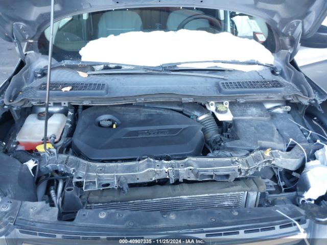 1FMCU9GX5EUB52733 Ford ESCAPE SE