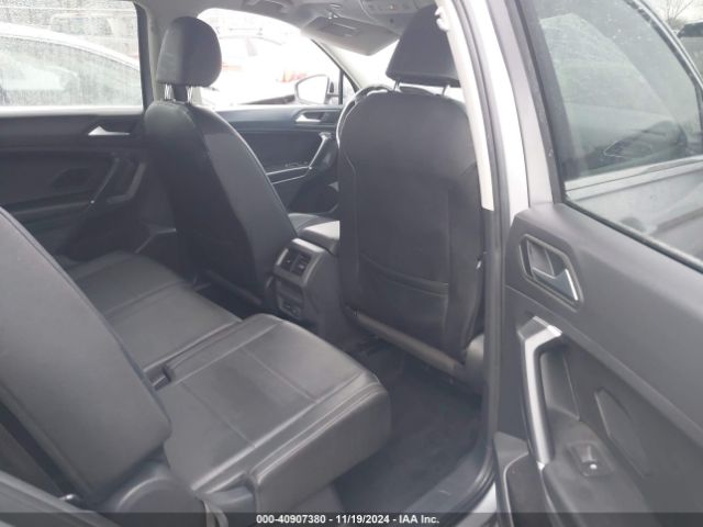 3VV2B7AX8LM016330 Volkswagen Tiguan 2.0t Se/2.0t Se R-line Black/2.0t Sel