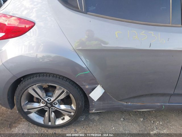 KMHTC6ADXHU317597 Hyundai Veloster Value Edition