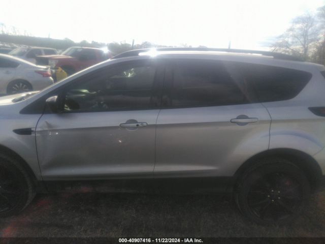1FMCU0GD9KUA11564 Ford ESCAPE SE