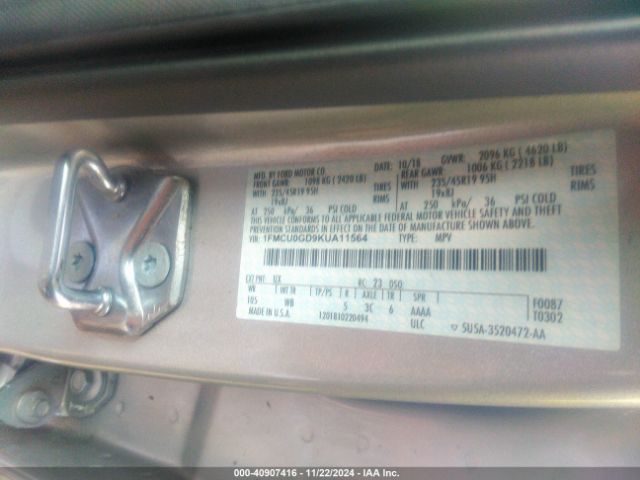 1FMCU0GD9KUA11564 Ford ESCAPE SE