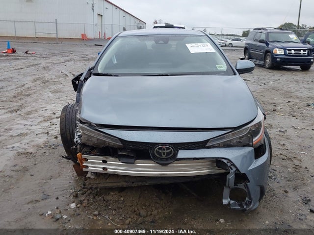 Toyota COROLLA LE 2022 JTDEPMAE6NJ204709 Image 12