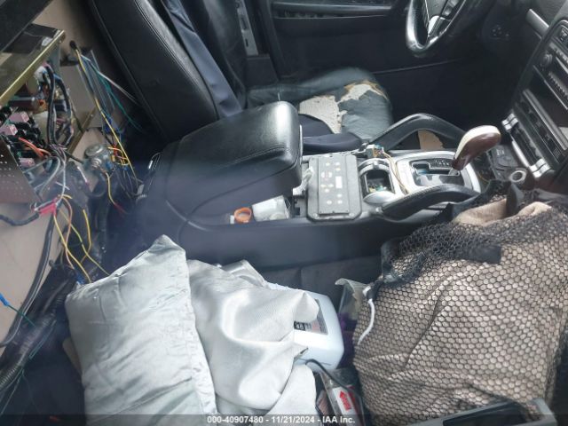 2004 PORSCHE CAYENNE WP1AB29P84LA61612 Photo 4