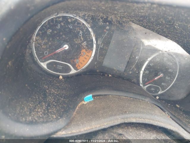 ZACCJBAB9JPJ33564 Jeep Renegade Sport 4x4
