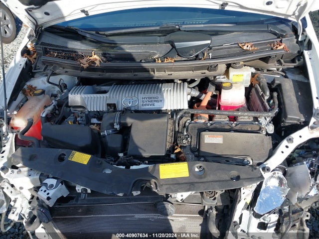 Toyota Prius Five 2014 JTDKN3DU2E0367658 Image 10