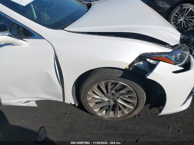 58AEZ1B17NU132071 Lexus Es 350 Luxury