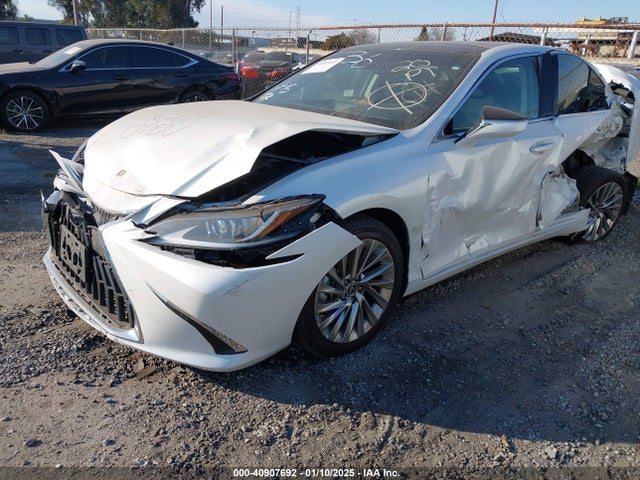 58AEZ1B17NU132071 Lexus Es 350 Luxury