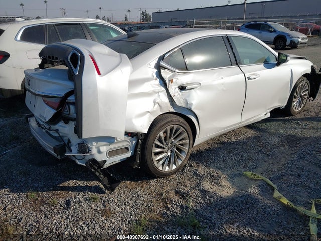58AEZ1B17NU132071 Lexus Es 350 Luxury