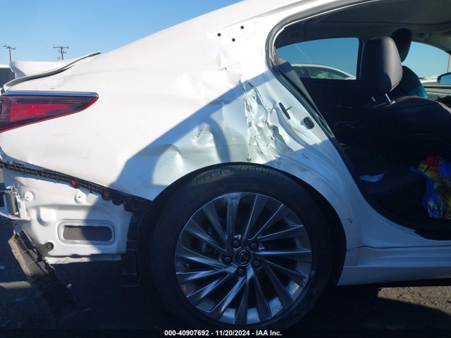 58AEZ1B17NU132071 Lexus Es 350 Luxury