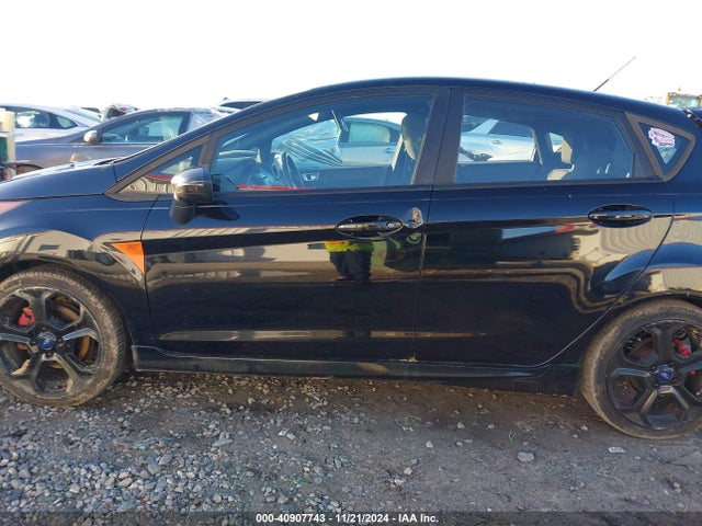 Ford FIESTA ST 2016 3FADP4GX7GM206274 Image 13