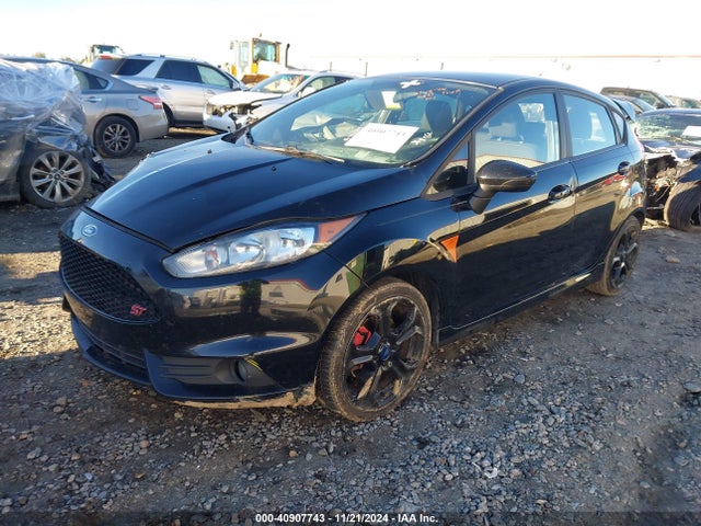 Ford FIESTA ST 2016 3FADP4GX7GM206274 Image 2