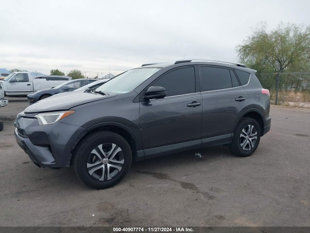 Toyota RAV4 LE 2016 JTMZFREV5GJ090667 Image 14
