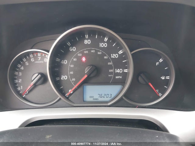Toyota RAV4 LE 2016 JTMZFREV5GJ090667 Image 7