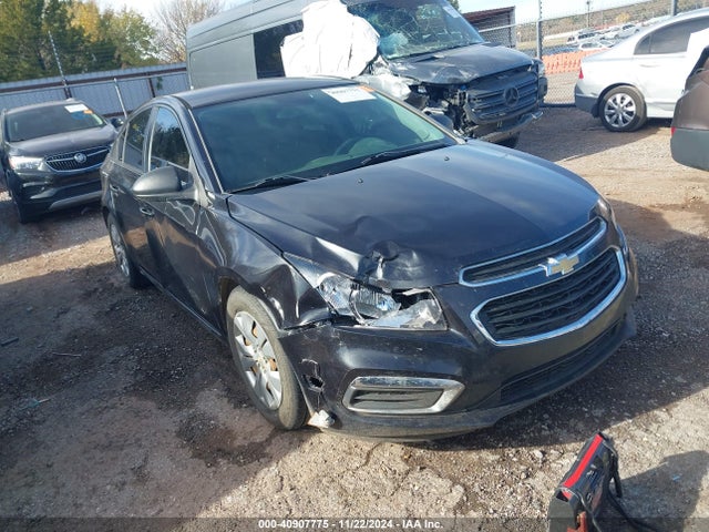2015 1G1PA5SH9F7289383 main image