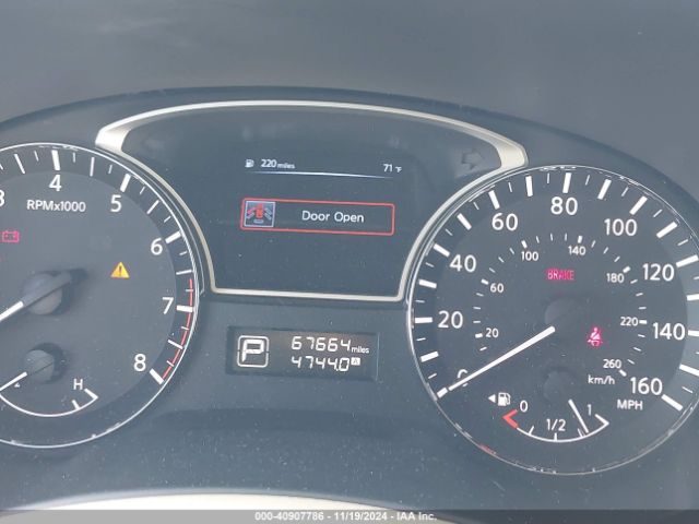 5N1AR2MN3EC682174 Nissan Pathfinder Sl