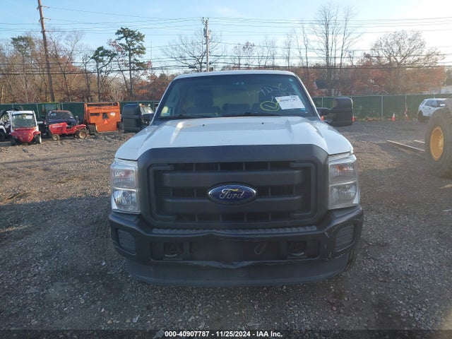 Ford F-250 Xl 2015 1FTBF2B68FEA23705 Image 12