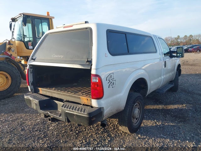 Ford F-250 Xl 2015 1FTBF2B68FEA23705 Image 4