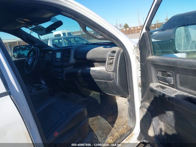 3C6UR5HJ6MG582356 RAM 2500 Tradesman  4x4 8' Box