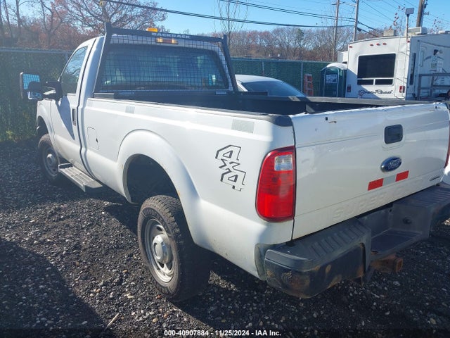 Ford F-250 Xl 2015 1FTBF2B64FEA23698 Image 3