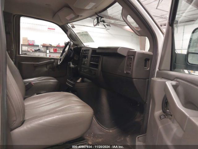 1GCWGAFP9K1370246 Chevrolet Express 2500 Work Van