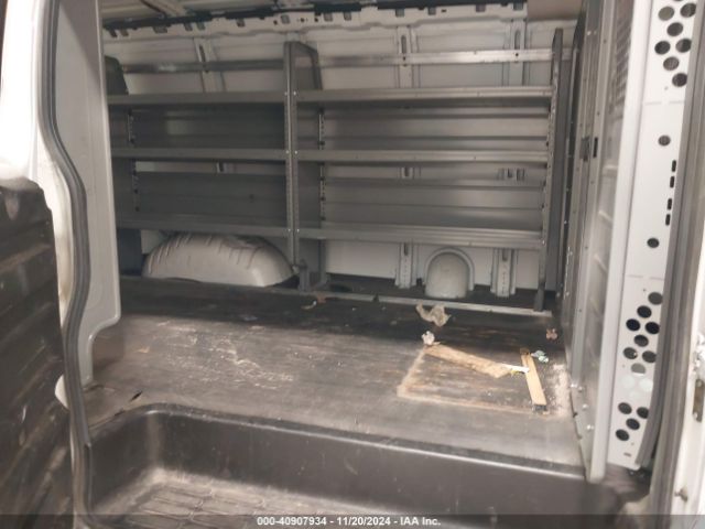 1GCWGAFP9K1370246 Chevrolet Express 2500 Work Van