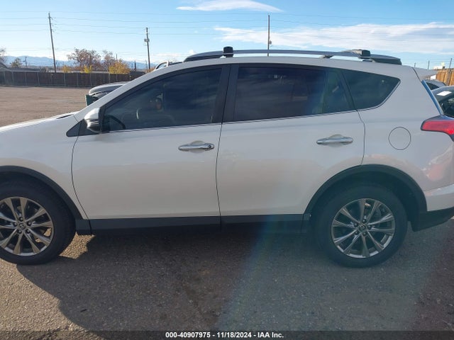 Toyota Rav4 Limited 2018 JTMDFREV5JJ259376 Image 14