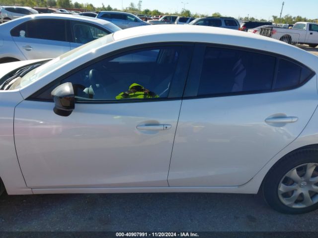 JM1BM1T70E1125271 Mazda Mazda3 I Sv
