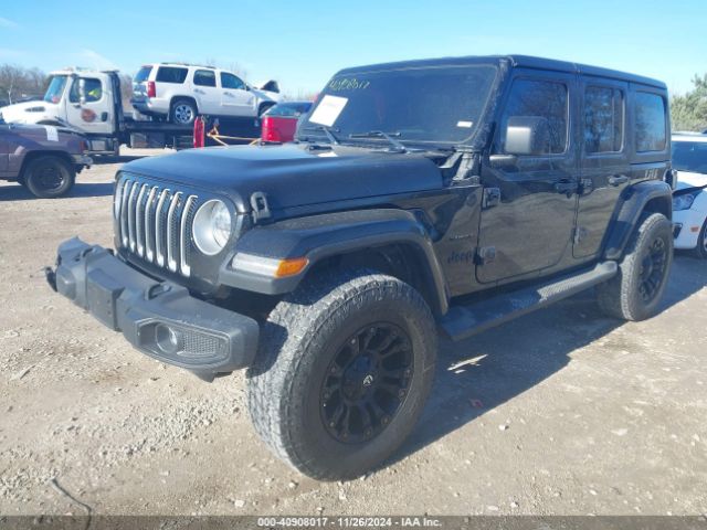 1C4HJXEG9JW216717 Jeep Wrangler Unlimited Sahara 4x4