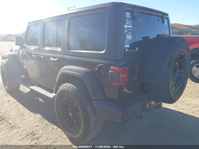 1C4HJXEG9JW216717 Jeep Wrangler Unlimited Sahara 4x4
