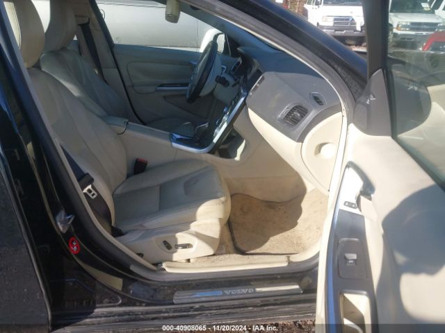 YV140MFK2F1362121 Volvo S60 T5 Premier