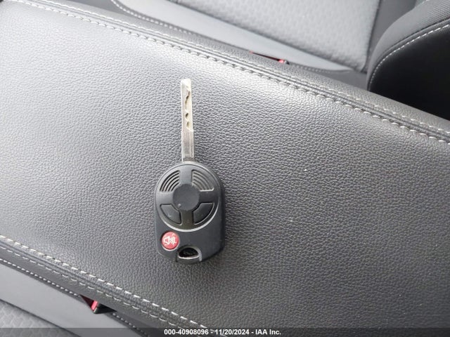 Ford ESCAPE SE 2018 1FMCU0GDXJUC17037 Image 11