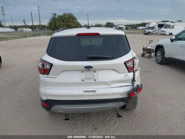 Ford ESCAPE SE 2018 1FMCU0GDXJUC17037 Image 16