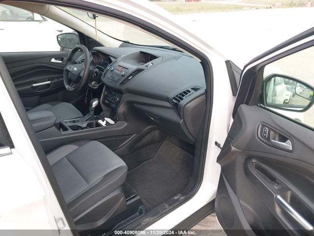 Ford ESCAPE SE 2018 1FMCU0GDXJUC17037 Image 5