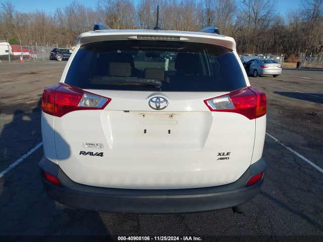 Toyota Rav4 Xle 2014 JTMRFREV3EJ005354 Image 16